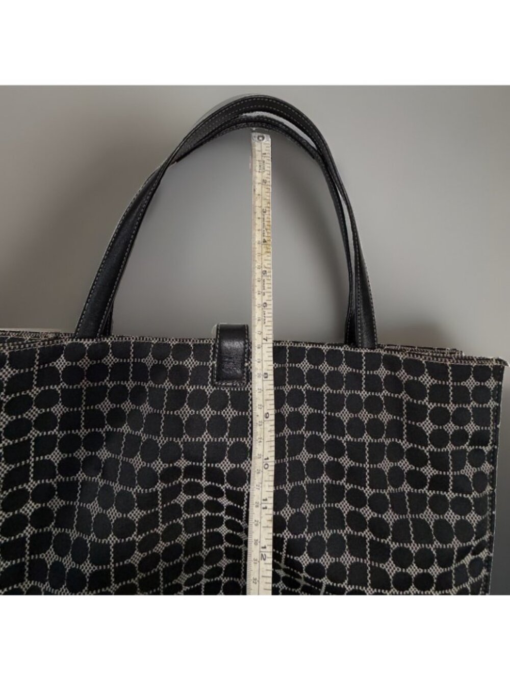 Kate Spade New York Black Beige Geometric Jacquard Classic Print Large Tote Bag - Picture 3 of 16